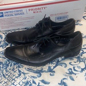 - 🌼 Kennith Cole size 12